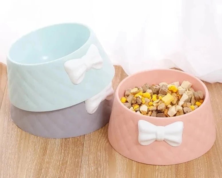 Bowls for feeding domestic dogs and cats