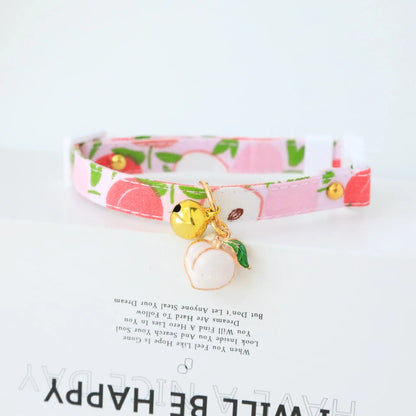 Cute cartoon fashion collar for cat and puppy.