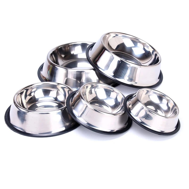 Sturdy and stylish pet bowl made of stainless steel, suitable for all breeds, offering safe and hygienic mealtime.