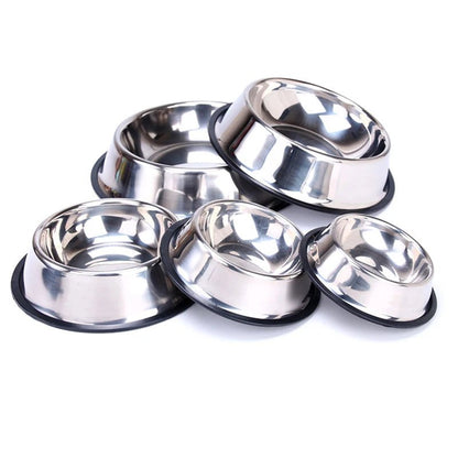 Sturdy and stylish pet bowl made of stainless steel, suitable for all breeds, offering safe and hygienic mealtime.