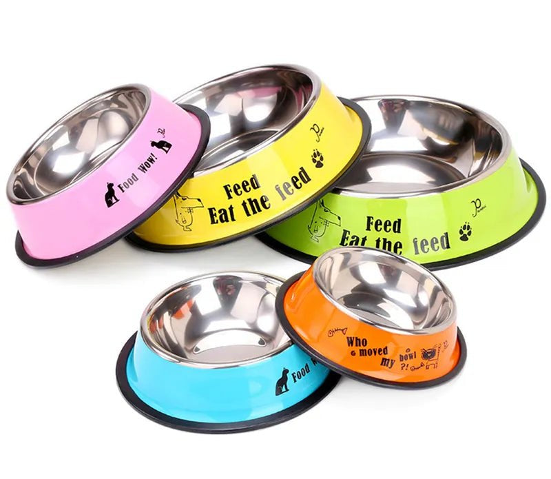 Stainless steel dog and cat bowl, rust-resistant, durable, and non-slip design for safe and easy feeding at home or outdoors.